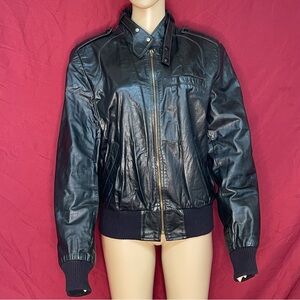 Vintage The Leather Shop Sears Black Leather Cafe Racer Jacket 40R (Men's L)